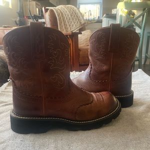 Arita fatbaby boots